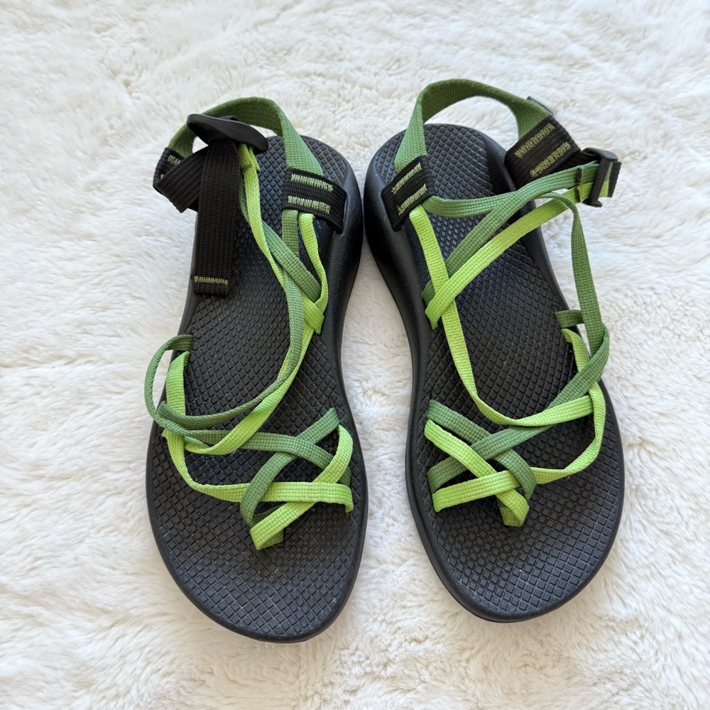 Chaco women beach sandals size 38 EU